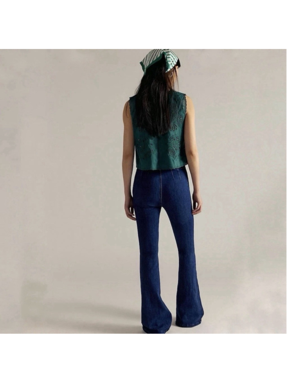 We The Free People NEW Jayde Flare Jeans Dark Wash Hi-Rise Size 26 - 33” Inseam - Picture 2 of 12